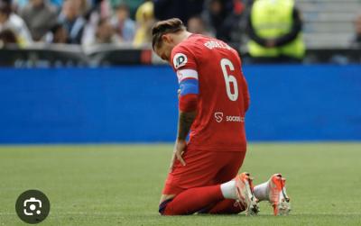 EL SÁBADO ,EL SEVILLA FC SALTO POR LOS AIRES.